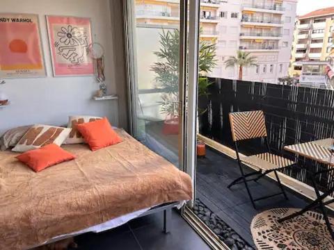 Elegant T2 Clim & Balcon - Plein Centre カンヌ エクステリア 写真